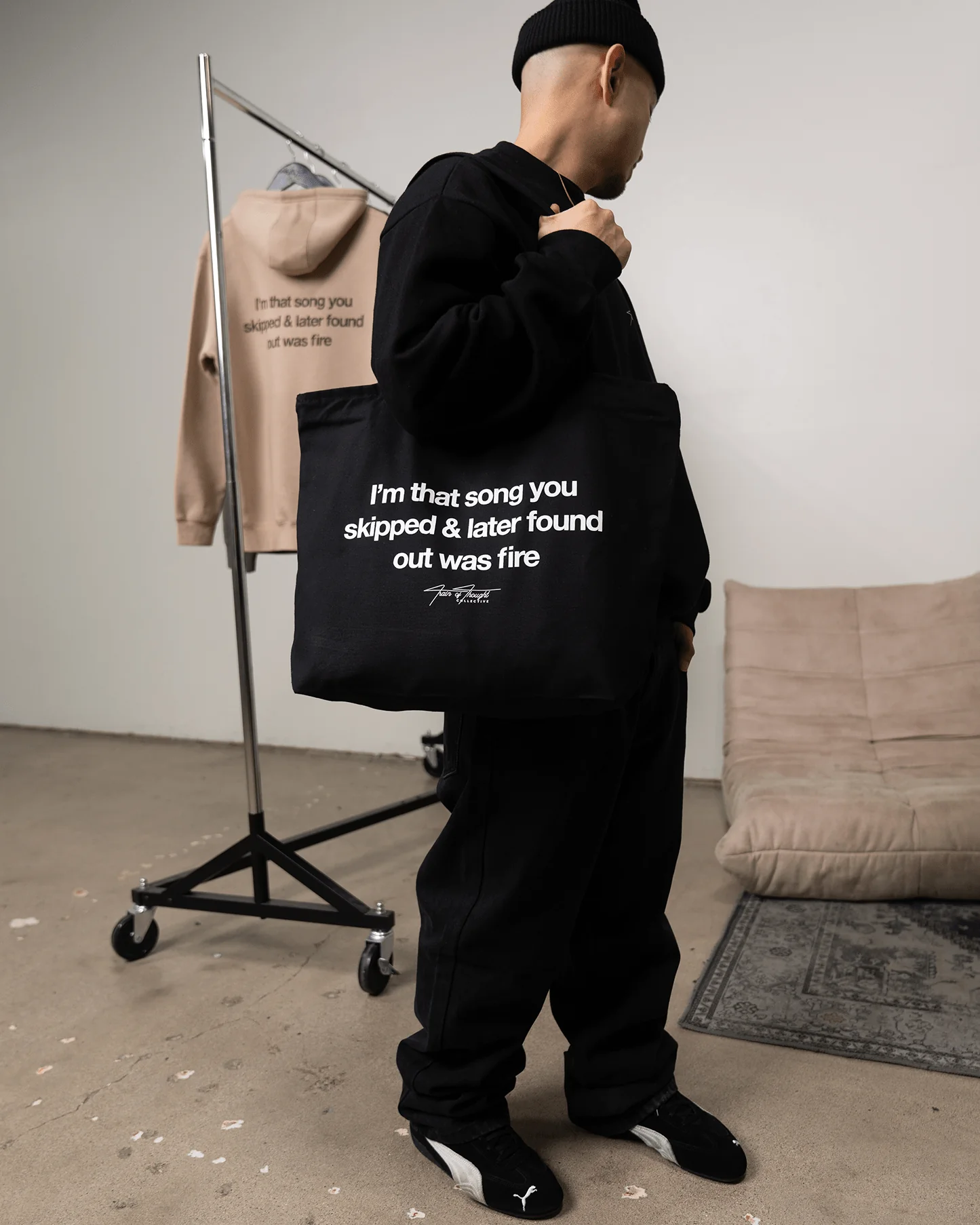 Don't Skip 24L Zippered Tote Bag - Image 5