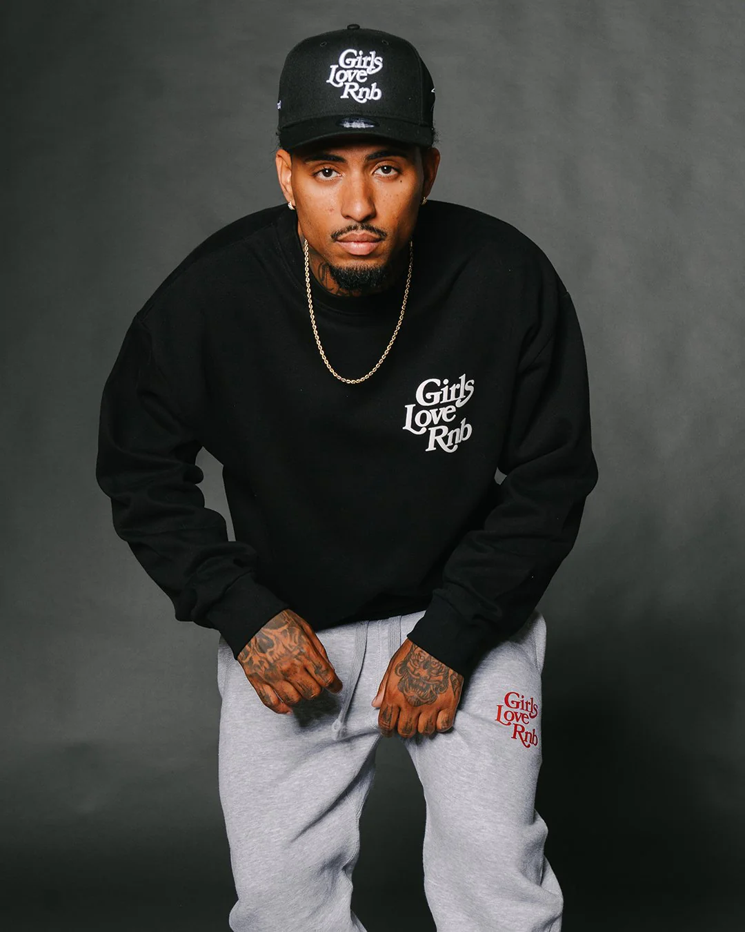Girls Love Rnb Black Crewneck Sweatshirt - Image 6