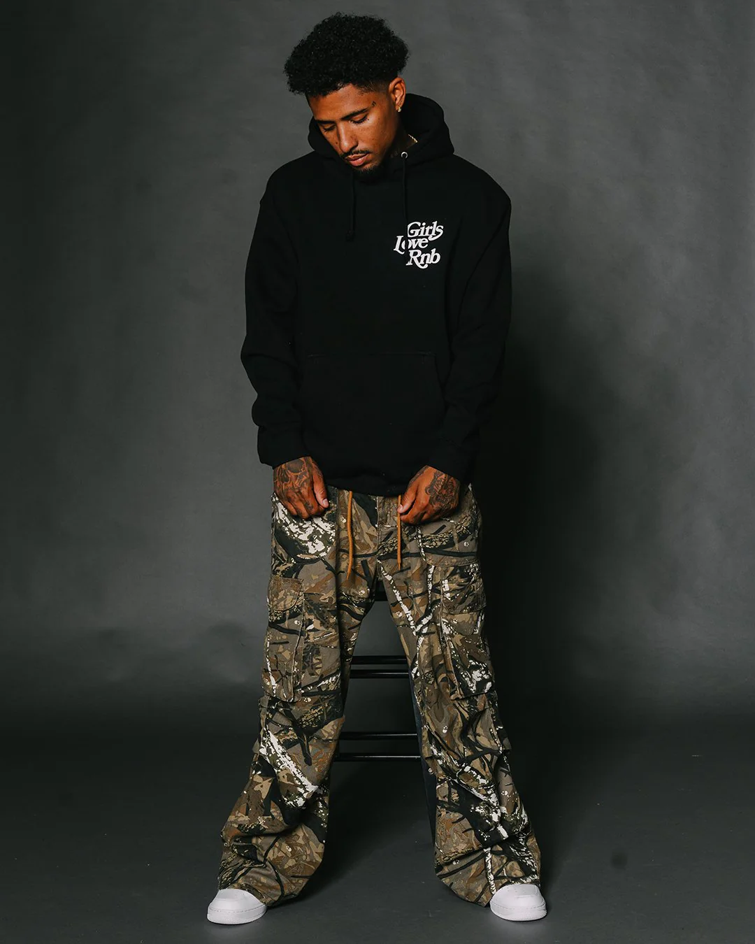 Girls Love Rnb Black Hoodie - Image 6