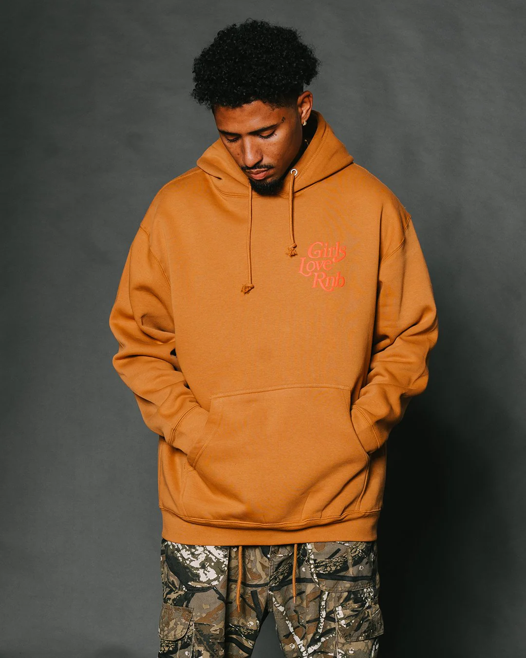 Girls Love Rnb Meerkat Hoodie - Image 4