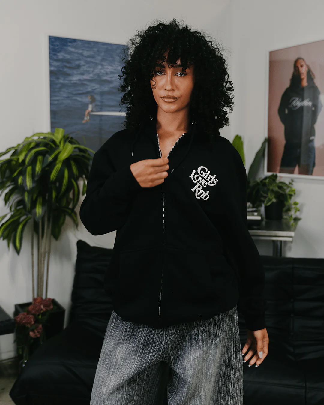 Girls Love Rnb V2 Full Zip Black Hoodie - Image 6