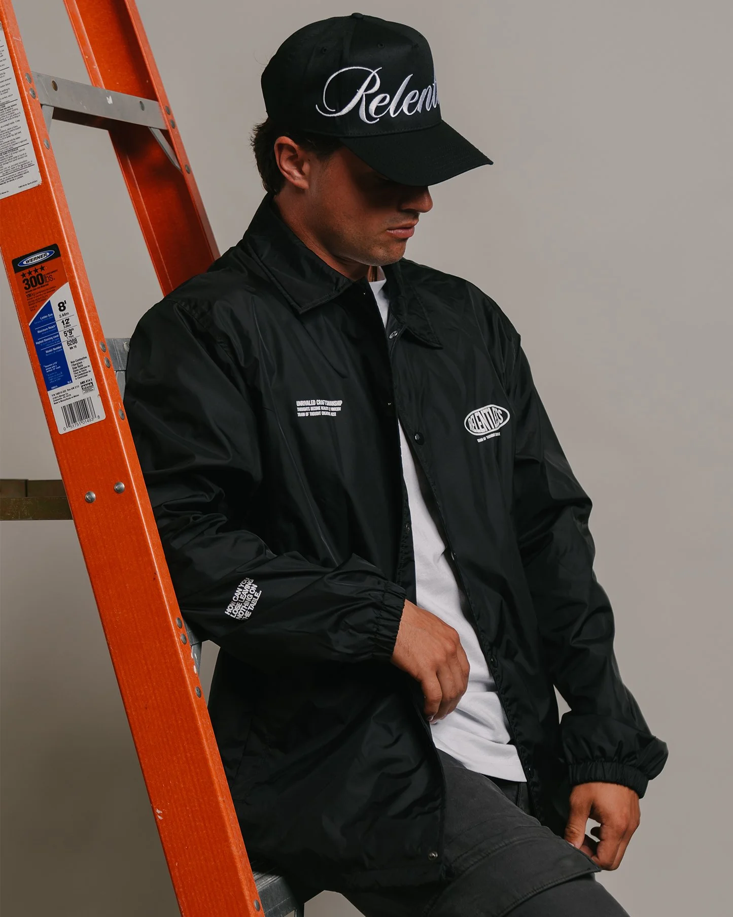 Relentless V1 Black Snapback - Image 2