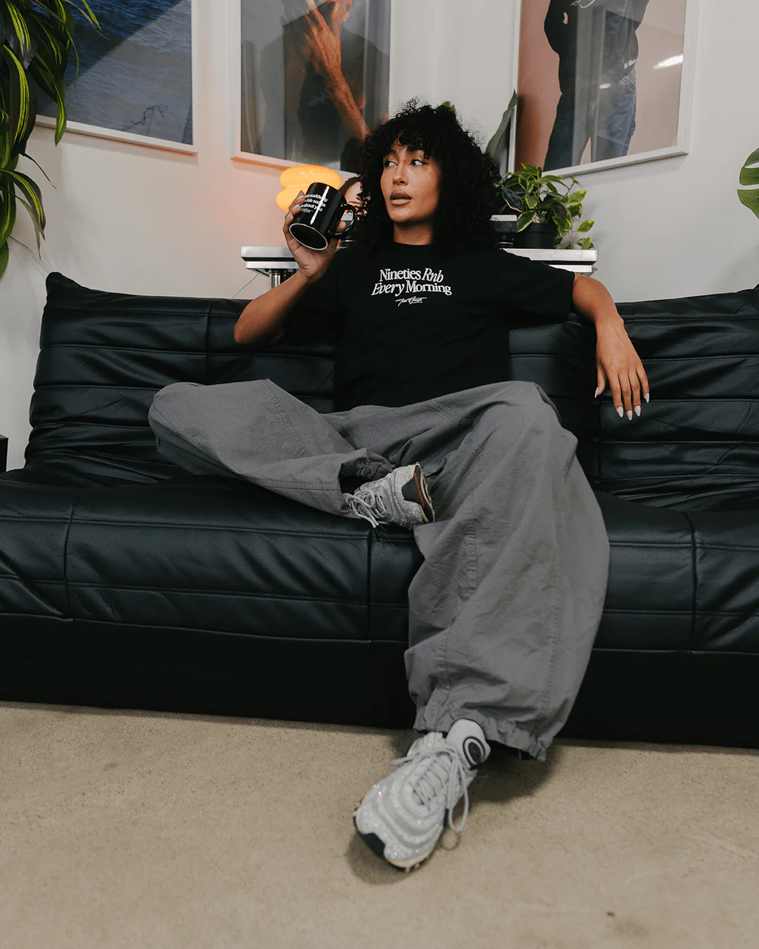 Nineties Rnb Every Morning Black Heavyweight Tee - Image 7