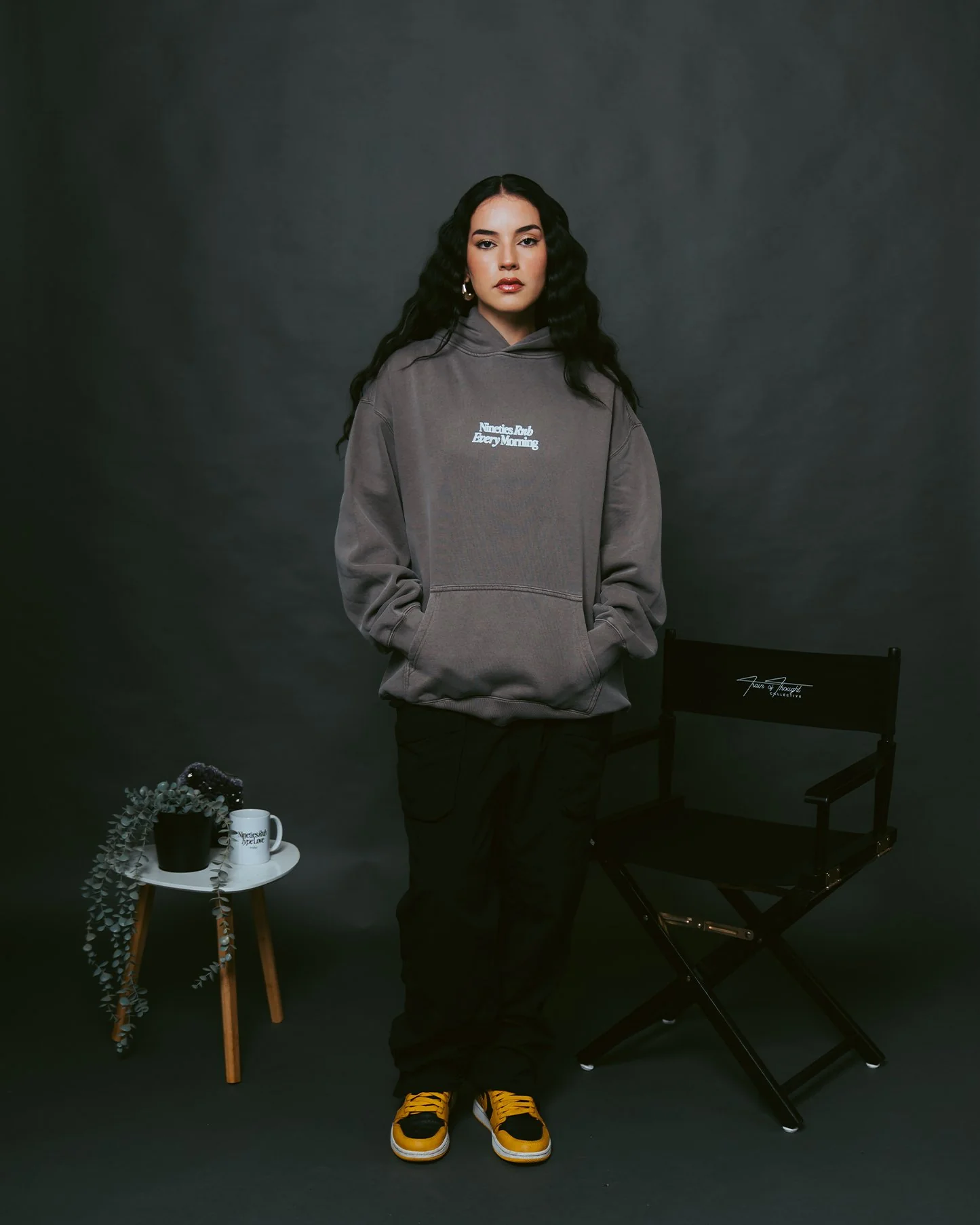Nineties Rnb Every Morning Relaxed Faded Black Hoodie - Image 3