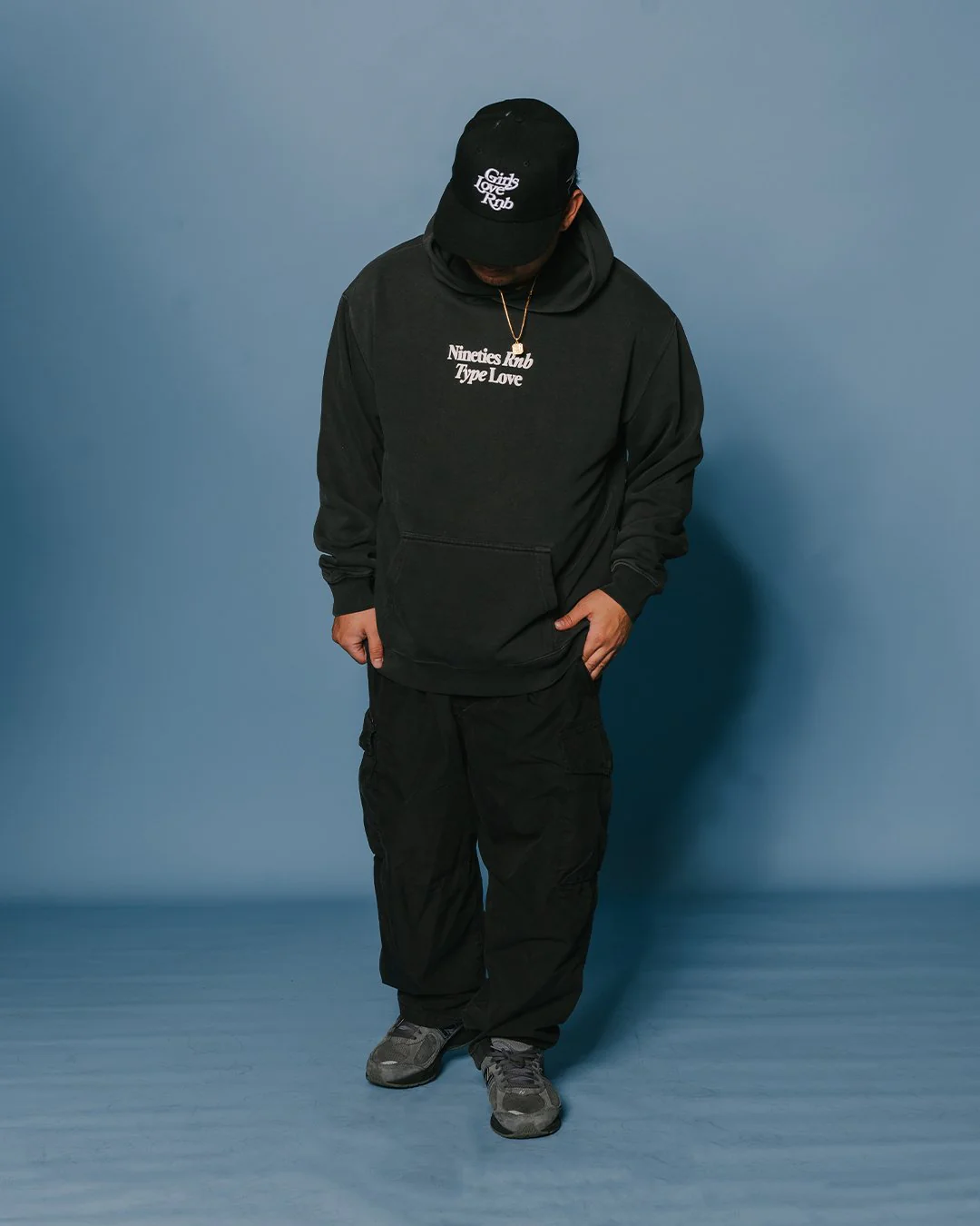 Nineties Rnb Type Love Relaxed Faded Black Hoodie - Image 5
